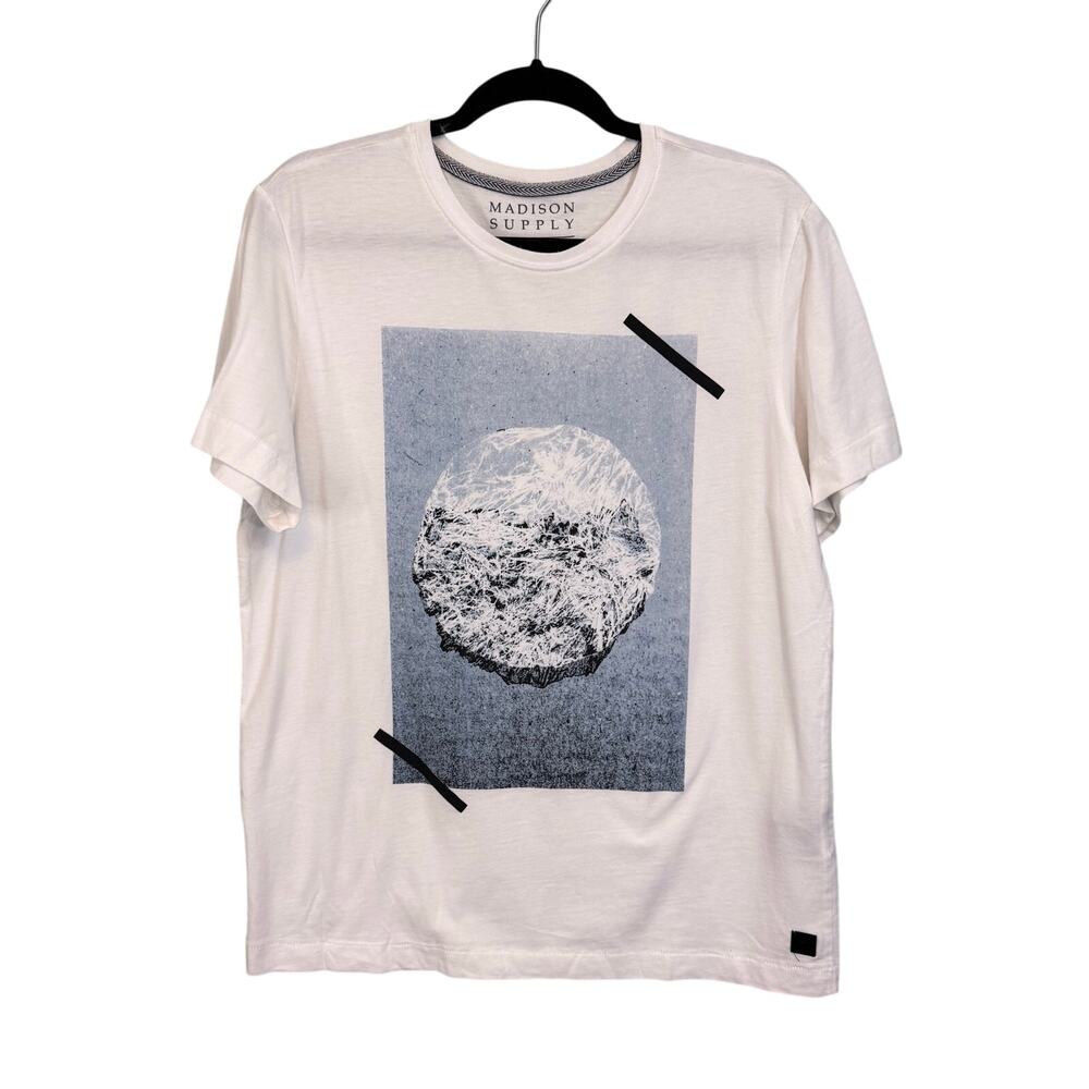 Madison Supply T-Shirt Mens L White Graphic Pullover Crew Short Sleeve Casual
